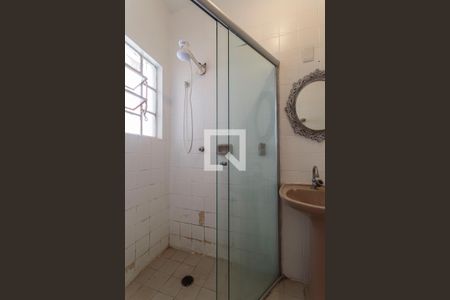 Casa à venda com 150m², 3 quartos e 2 vagas Casa à venda com 150m², 3 quartos e 2 vagasBanheiro 1