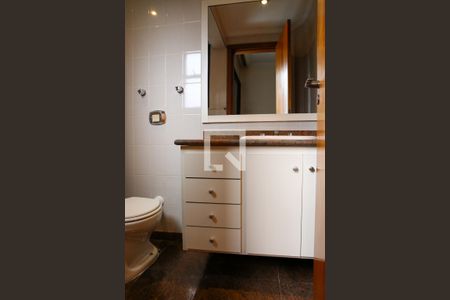 Apartamento à venda com 195m², 4 quartos e 3 vagasBanheiro/Quarto 3