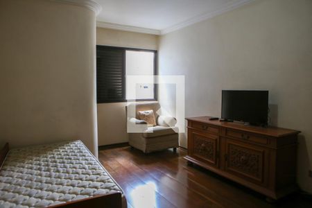 Apartamento à venda com 195m², 4 quartos e 3 vagasQuarto 4