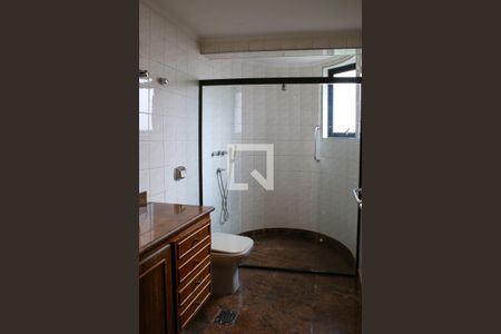 Apartamento à venda com 195m², 4 quartos e 3 vagasBanheiro/Quarto 2