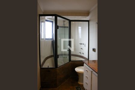 Apartamento à venda com 195m², 4 quartos e 3 vagasBanheiro/Quarto 1