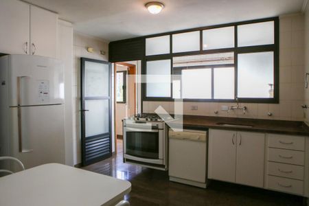 Apartamento à venda com 195m², 4 quartos e 3 vagasCozinha