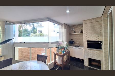 Apartamento à venda com 366m², 4 quartos e 5 vagas Apartamento à venda com 366m², 4 quartos e 5 vagasÁrea gourmet