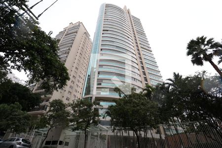 Apartamento à venda com 366m², 4 quartos e 5 vagasFachada