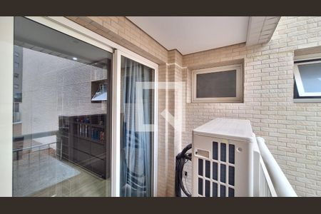 Apartamento à venda com 366m², 4 quartos e 5 vagas Apartamento à venda com 366m², 4 quartos e 5 vagasVaranda