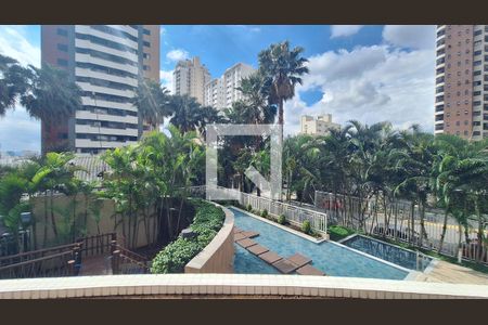 Apartamento à venda com 366m², 4 quartos e 5 vagas Apartamento à venda com 366m², 4 quartos e 5 vagasVista da Sala