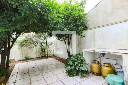 Casa à venda com 125m², 2 quartos e sem vagaQuintal