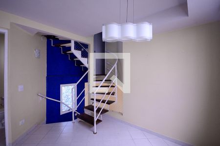 Casa de condomínio à venda com 105m², 3 quartos e 2 vagas Casa de condomínio à venda com 105m², 3 quartos e 2 vagasCozinha/Área de Serviço