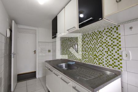 Apartamento à venda com 70m², 2 quartos e 1 vagaCozinha - Armários