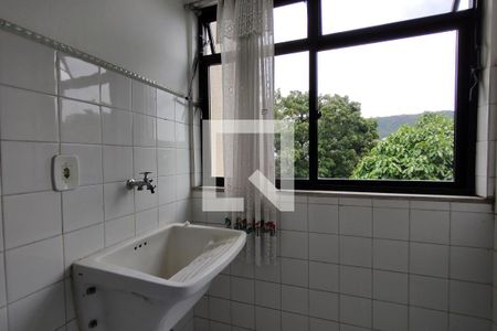 Apartamento à venda com 70m², 2 quartos e 1 vagaÁrea de Serviço