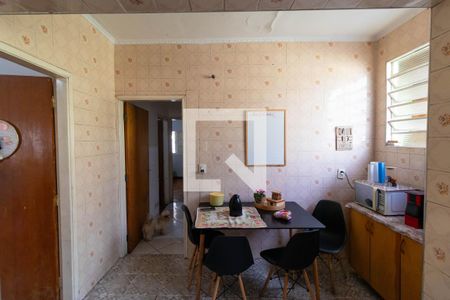 Casa à venda com 250m², 3 quartos e 4 vagasCozinha