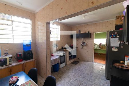 Casa à venda com 250m², 3 quartos e 4 vagasCozinha