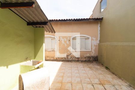 Casa à venda com 250m², 3 quartos e 4 vagasQuintal