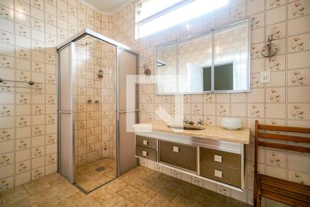 Casa à venda com 314m², 4 quartos e 4 vagasBanheiro social