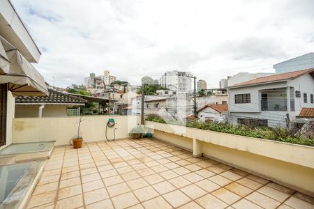 Casa à venda com 314m², 4 quartos e 4 vagasTerraço
