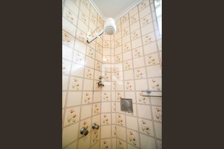 Casa à venda com 314m², 4 quartos e 4 vagasBanheiro social