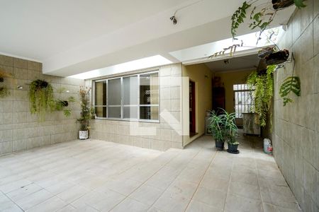 Casa à venda com 314m², 4 quartos e 4 vagasGaragem