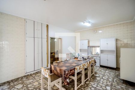 Casa à venda com 314m², 4 quartos e 4 vagasCozinha