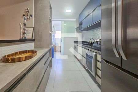 Apartamento para alugar com 92m², 2 quartos e 2 vagas Apartamento para alugar com 92m², 2 quartos e 2 vagasCozinha