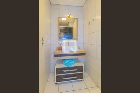 Apartamento para alugar com 55m², 2 quartos e 1 vaga Apartamento para alugar com 55m², 2 quartos e 1 vagaBanheiro