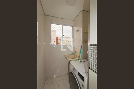 Apartamento para alugar com 55m², 2 quartos e 1 vaga Apartamento para alugar com 55m², 2 quartos e 1 vagaÁrea de Serviço