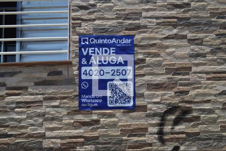 Casa à venda com 50m², 1 quarto e 1 vagaPlaquinha