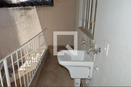 Casa à venda com 50m², 1 quarto e 1 vagaÁrea de Serviço