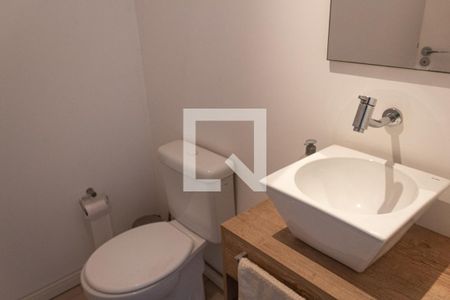 Casa à venda com 534m², 3 quartos e 4 vagasBanheiro 1