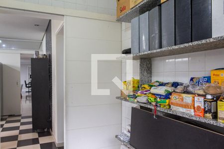 Casa à venda com 534m², 3 quartos e 4 vagasDespensa