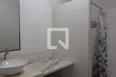 Casa à venda com 534m², 3 quartos e 4 vagasBanheiro da Suíte 2