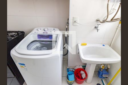 Apartamento à venda com 55m², 2 quartos e 1 vaga Apartamento à venda com 55m², 2 quartos e 1 vagaÁrea de Serviço