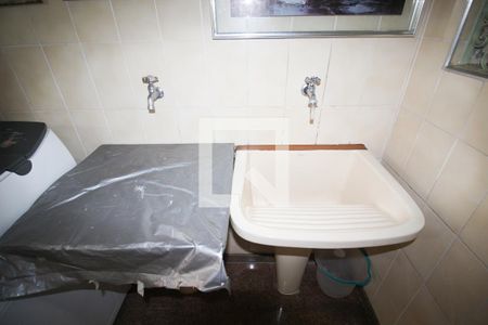 Apartamento à venda com 149m², 3 quartos e 2 vagas Apartamento à venda com 149m², 3 quartos e 2 vagasÁrea de Serviço