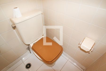 Apartamento à venda com 149m², 3 quartos e 2 vagas Apartamento à venda com 149m², 3 quartos e 2 vagasBanheiro de serviço