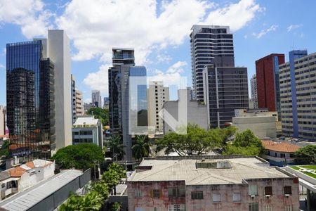 Varanda de kitnet/studio para alugar com 1 quarto, 30m² em Pinheiros, São Paulo