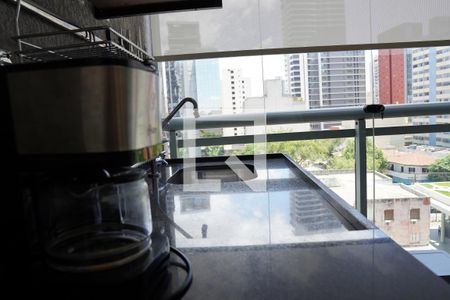 Varanda de kitnet/studio para alugar com 1 quarto, 30m² em Pinheiros, São Paulo