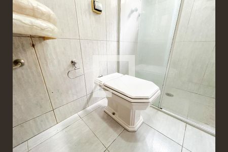 Casa à venda com 300m², 5 quartos e 4 vagasBanheiro