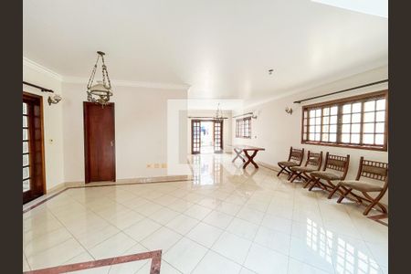 Casa à venda com 300m², 5 quartos e 4 vagasHall de entrada