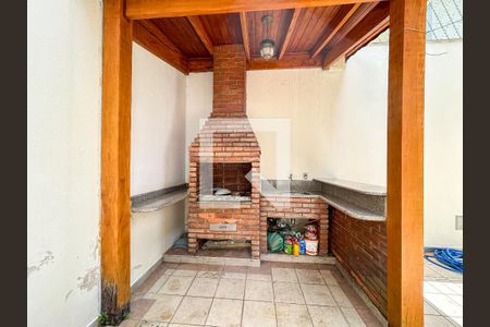 Casa à venda com 300m², 5 quartos e 4 vagasChurrasqueira