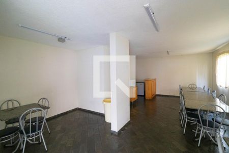 Apartamento à venda com 56m², 2 quartos e 1 vaga Apartamento à venda com 56m², 2 quartos e 1 vagaÁrea comum - Salão de festas