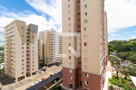 Apartamento à venda com 56m², 2 quartos e 1 vaga Apartamento à venda com 56m², 2 quartos e 1 vagaVista da Sacada