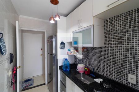 Apartamento à venda com 56m², 2 quartos e 1 vaga Apartamento à venda com 56m², 2 quartos e 1 vagaCozinha