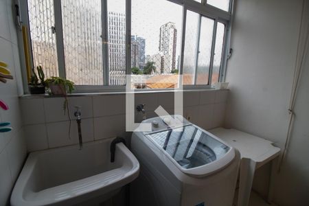 Apartamento à venda com 82m², 3 quartos e 1 vagaÁrea de Serviço