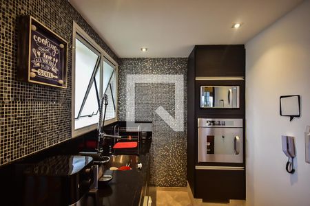 Apartamento à venda com 150m², 2 quartos e 4 vagasCozinha