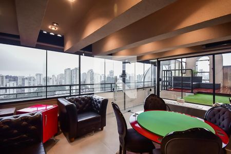 Apartamento à venda com 150m², 2 quartos e 4 vagasCobertura