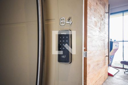 Apartamento à venda com 150m², 2 quartos e 4 vagasFechadura Eletrônica