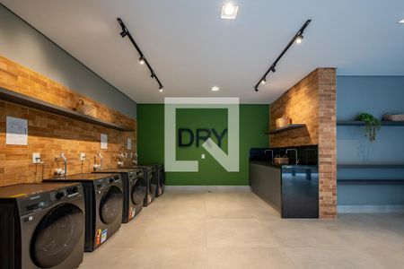 Área comum - Lavanderia de kitnet/studio para alugar com 1 quarto, 29m² em Jardim Prudência, São Paulo