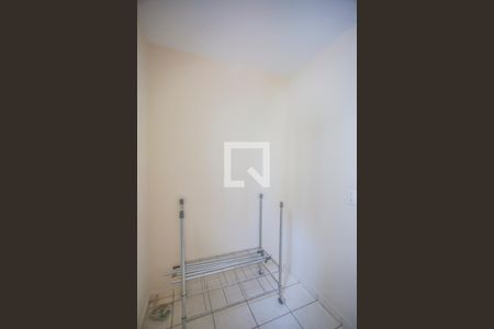 Apartamento à venda com 65m², 2 quartos e 1 vaga Apartamento à venda com 65m², 2 quartos e 1 vagaQuarto de Serviço