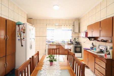 Casa à venda com 413m², 3 quartos e 2 vagasCozinha