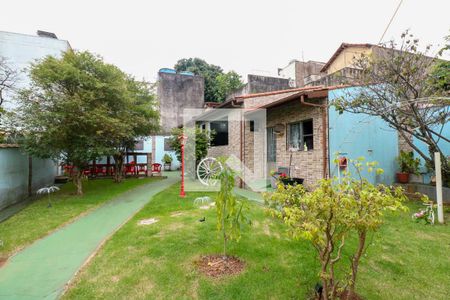Casa à venda com 413m², 3 quartos e 2 vagasQuintal