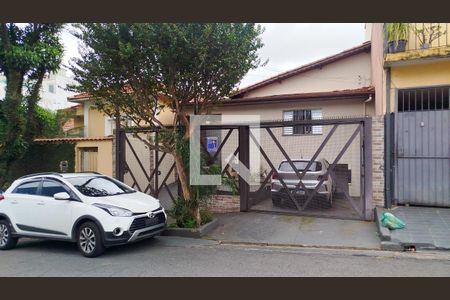 Casa à venda com 413m², 3 quartos e 2 vagasFachada